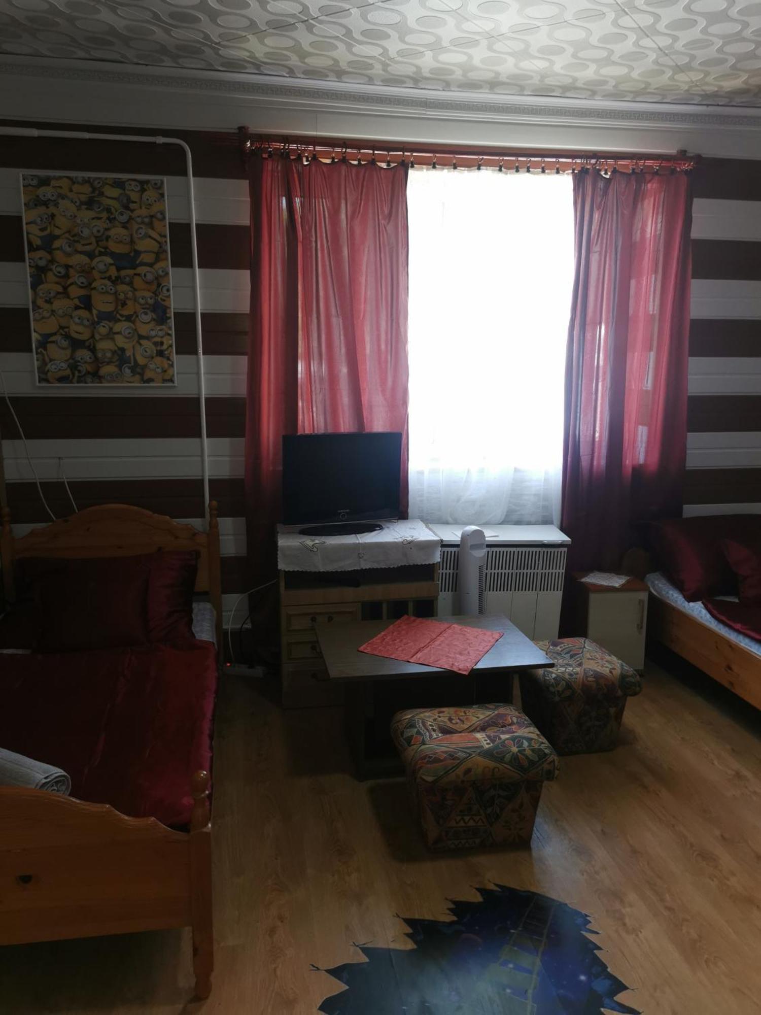 Edit Vendeghaz Тисауйварош Номер фото